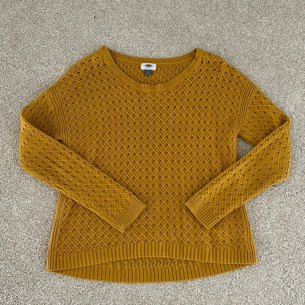 Knit Crew Scoop Neck Sweater